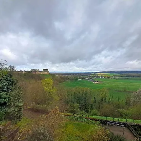 호텔 Location A Le Chateau Coucy